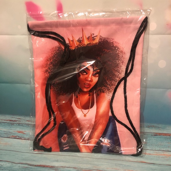 Crowned curls drawstring backpack - Picture 3 of 4